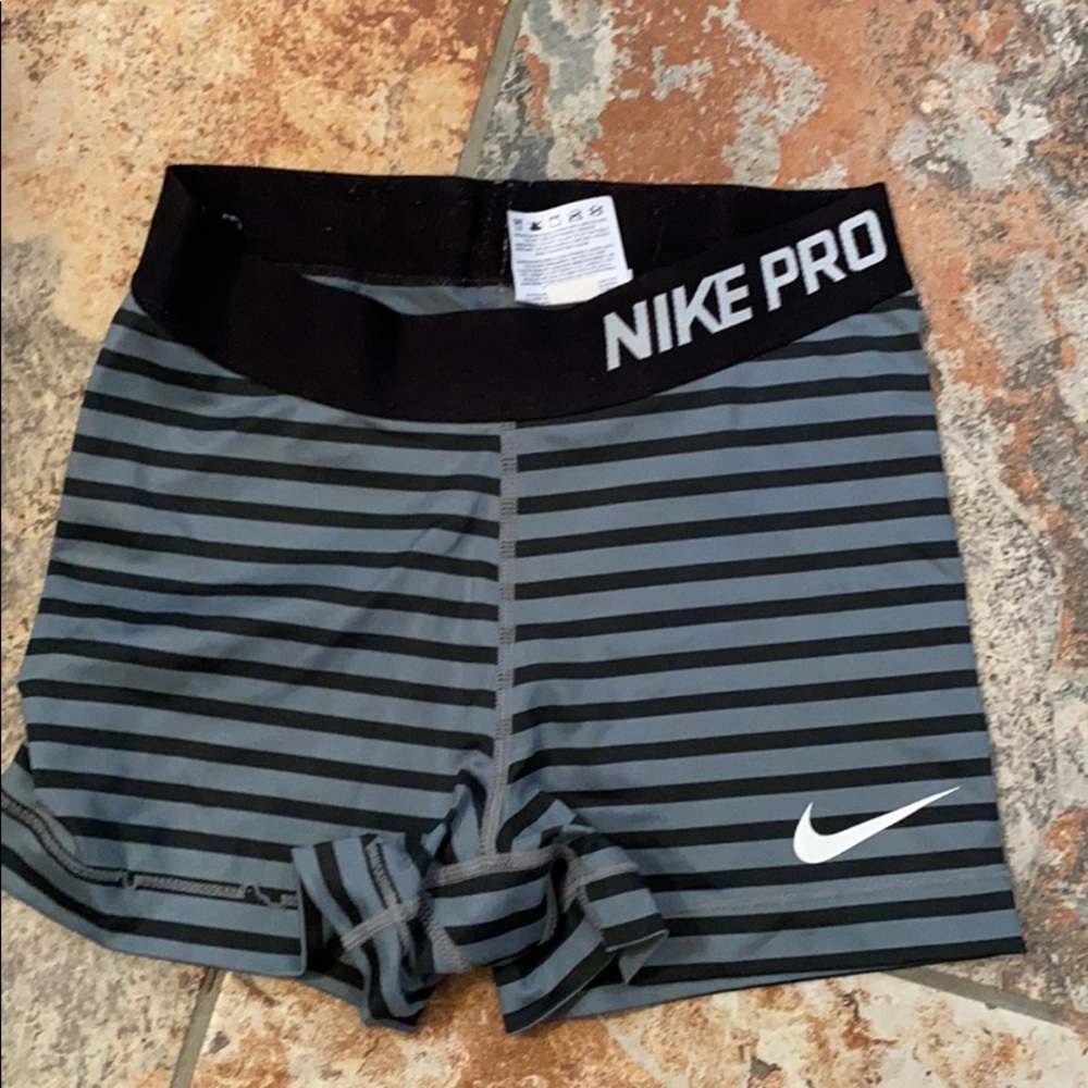 Nike pro spandex